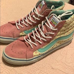 Sk8 Hi toy story vans